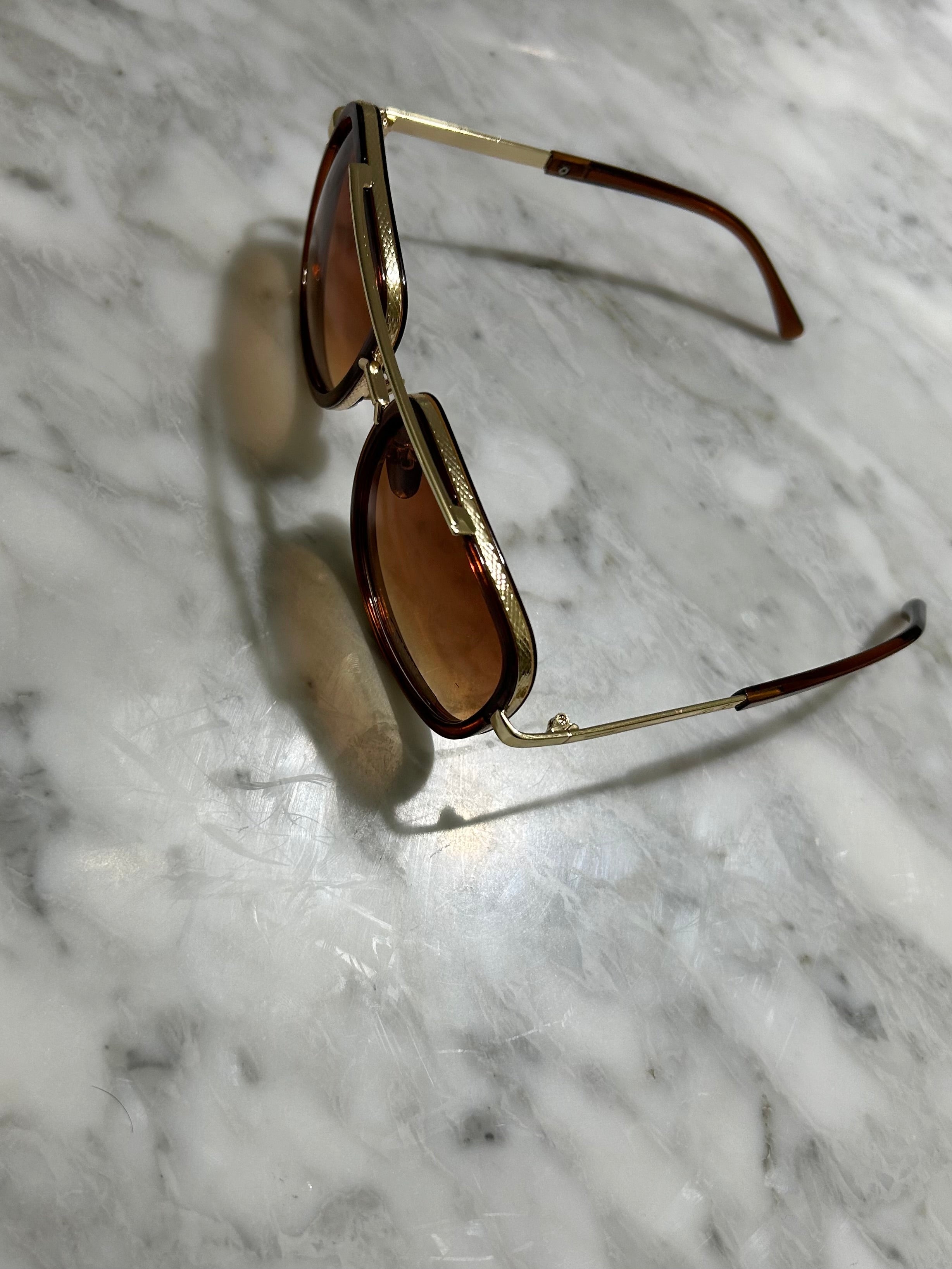 Brown&Gold Specials
