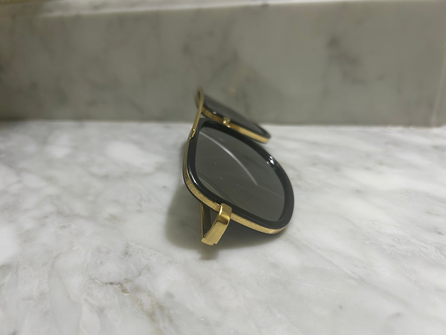Metal Mirror Tint Square Sunglasses