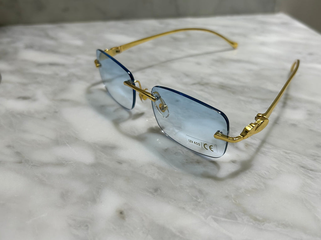 Gold frames