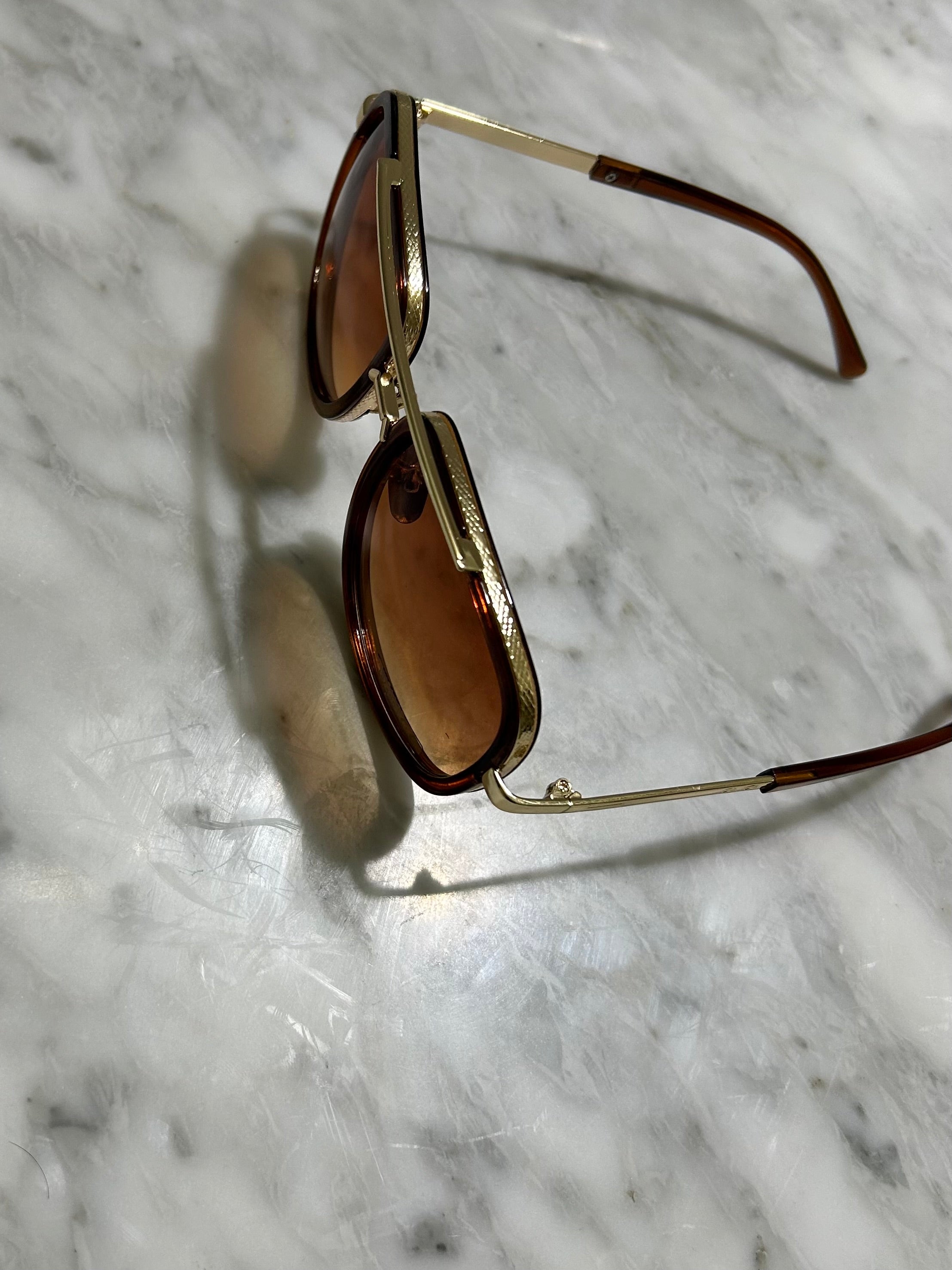 Metal Mirror Tint Square Sunglasses